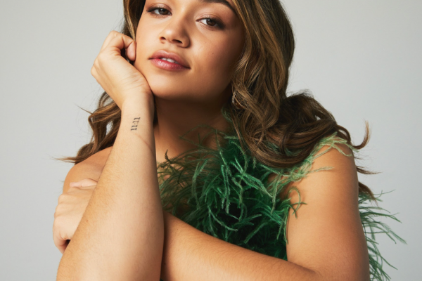Madison Bailey Teases “Deeply Sentimental” Outer Banks Final Season & New Rom-Com  Maintenance Required
